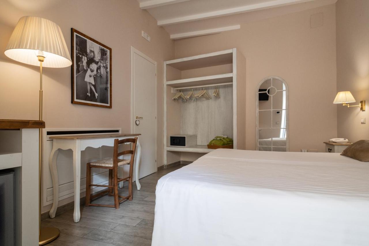 Hotel Cas'E Charming House Caserta Exteriér fotografie